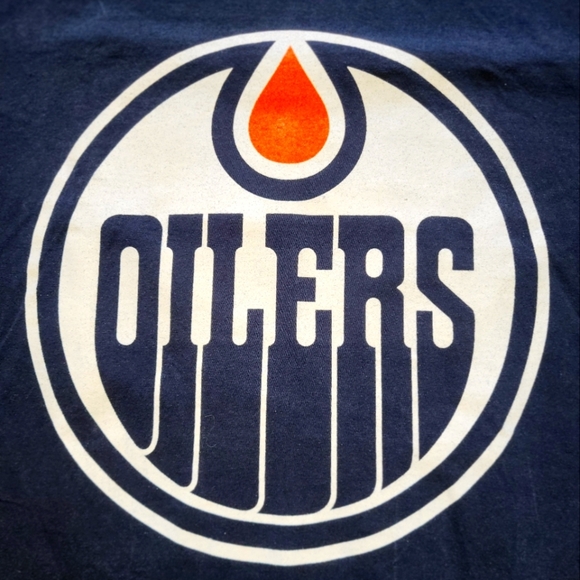 Edmonton Oilers Darnell Nurse #25 NHL Player Tee Men’s Size Medium B27 NHLPA - Picture 2 of 5